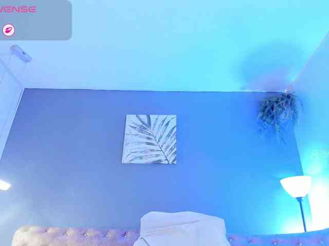 Lady-Hellen webcam