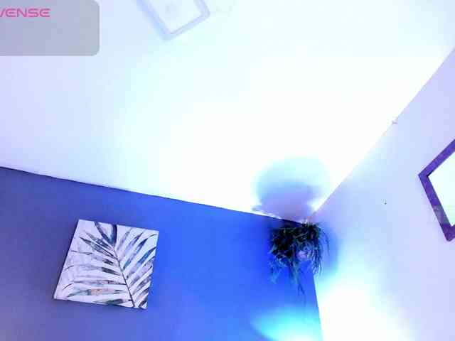 Lady-Hellen webcam
