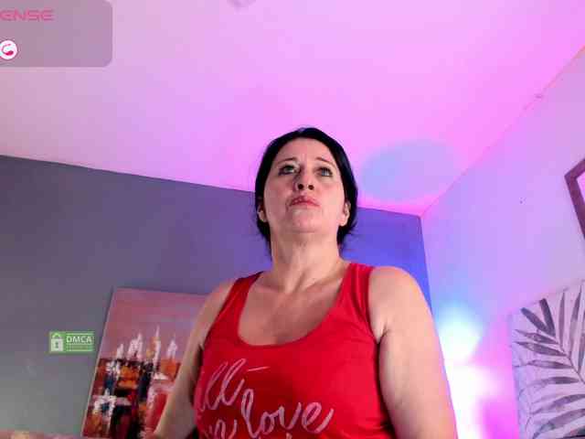 Lady-Hellen webcam