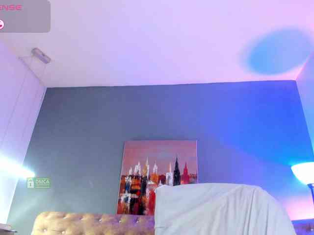 Lady-Hellen webcam