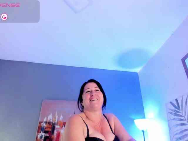 Lady-Hellen webcam