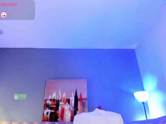 Lady-Hellen webcam