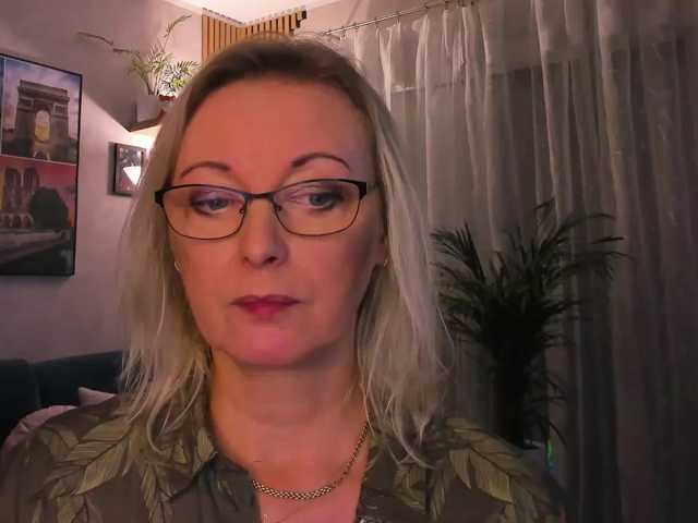 SoftVANESSA live cam preview