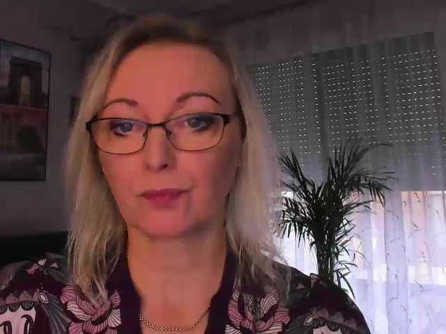 SoftVANESSA live cam preview
