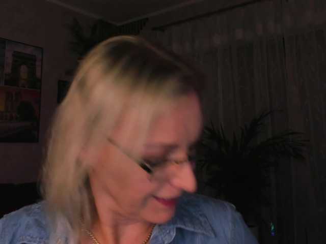 SoftVANESSA live webcam show