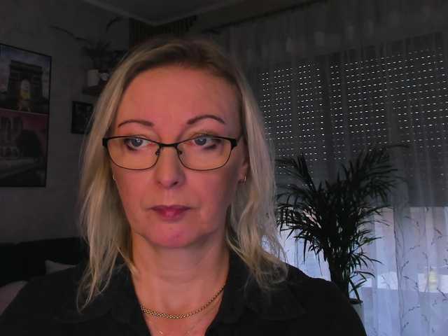 SoftVANESSA live cam preview