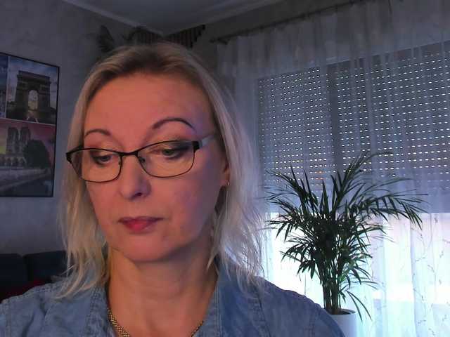 SoftVANESSA live webcam show