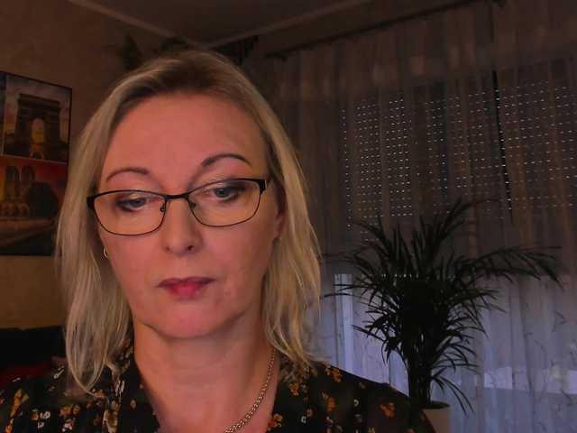 SoftVANESSA live webcam show