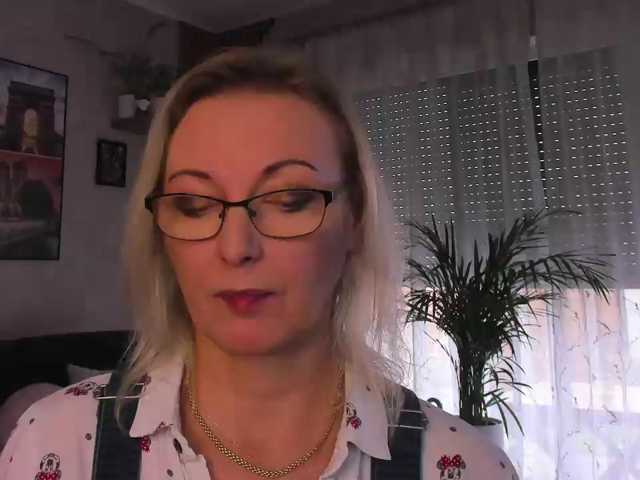 SoftVANESSA live cam preview