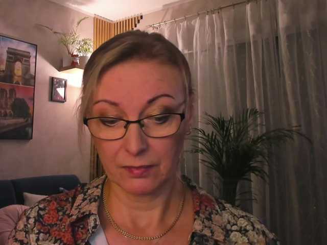 SoftVANESSA live cam on BongaCams