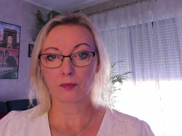 SoftVANESSA live webcam show
