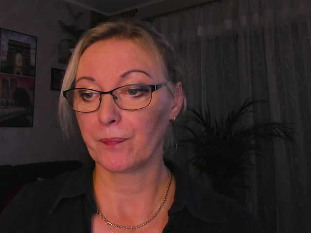 SoftVANESSA live cam on BongaCams