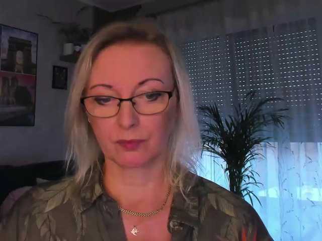 SoftVANESSA live cam preview
