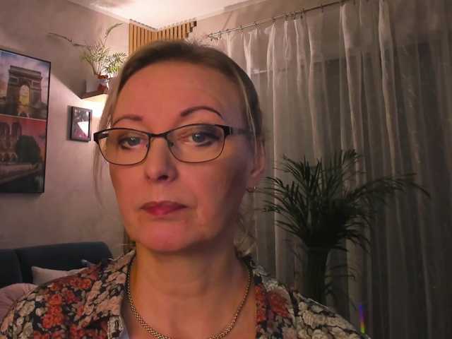 SoftVANESSA live cam on BongaCams
