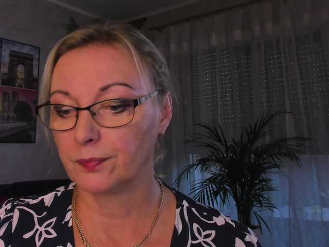 SoftVANESSA live webcam show