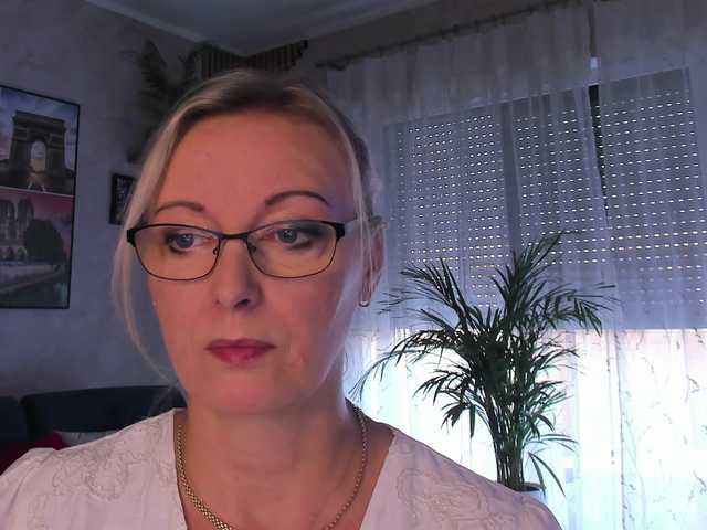 SoftVANESSA live webcam show