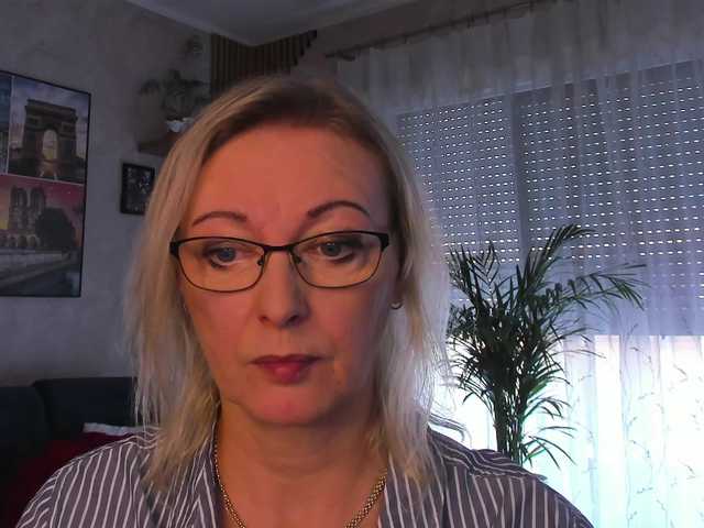 SoftVANESSA live cam on BongaCams
