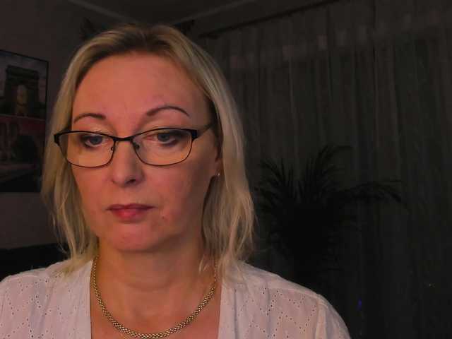 SoftVANESSA live cam on BongaCams