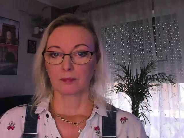 SoftVANESSA live cam preview