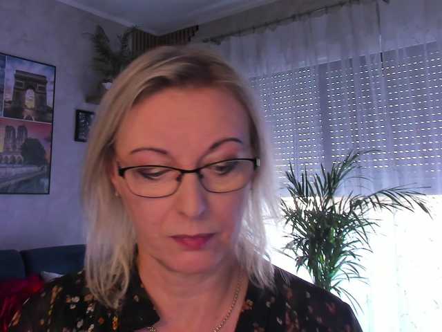 SoftVANESSA live webcam show