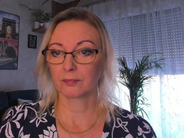 SoftVANESSA live cam preview
