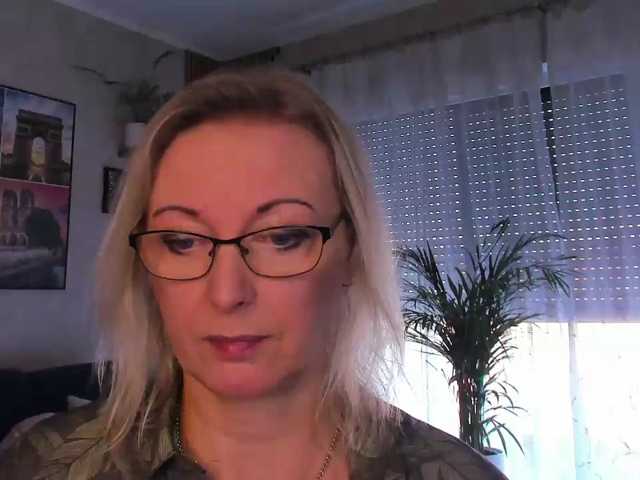 SoftVANESSA live cam preview