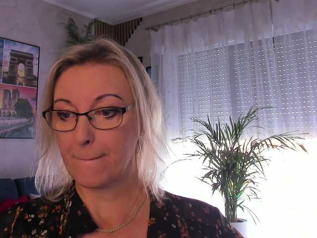 softvanessa live sex show
