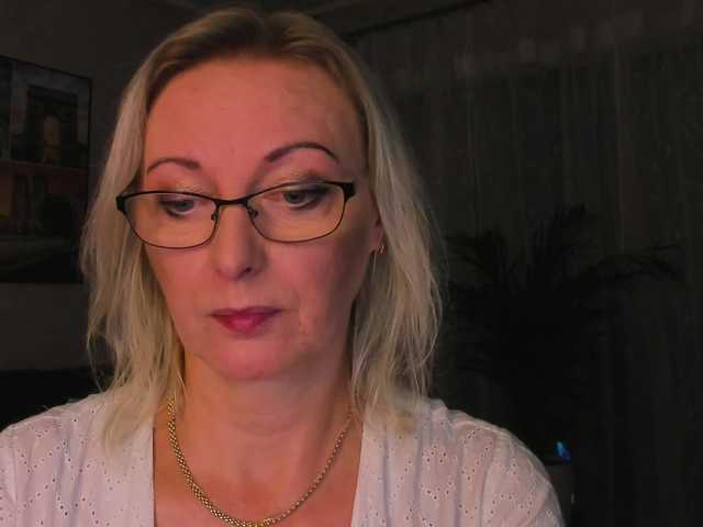 SoftVANESSA live cam on BongaCams