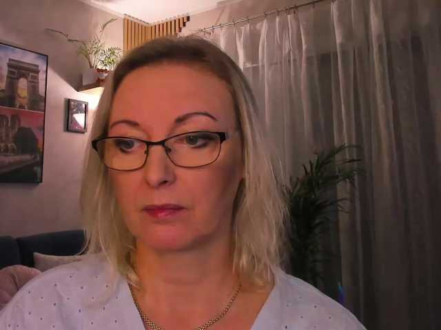 SoftVANESSA, en directo ahora en BongaCams