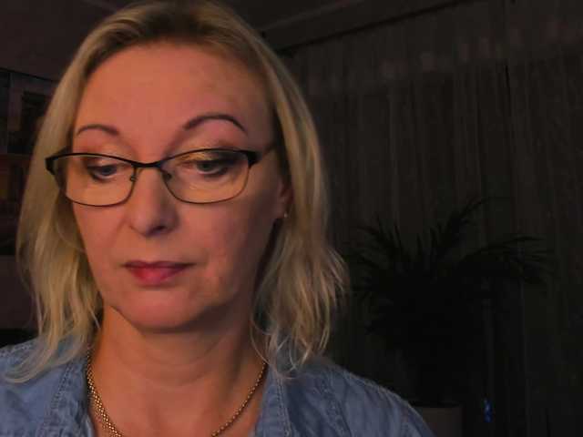 SoftVANESSA live webcam show