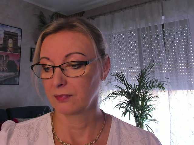 SoftVANESSA live webcam show