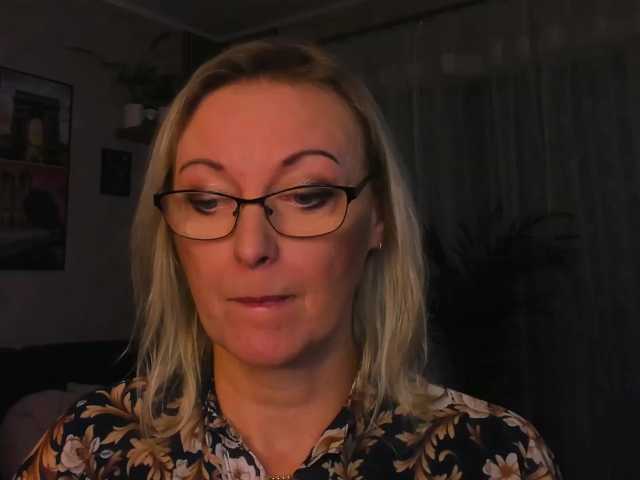 SoftVANESSA live cam on BongaCams