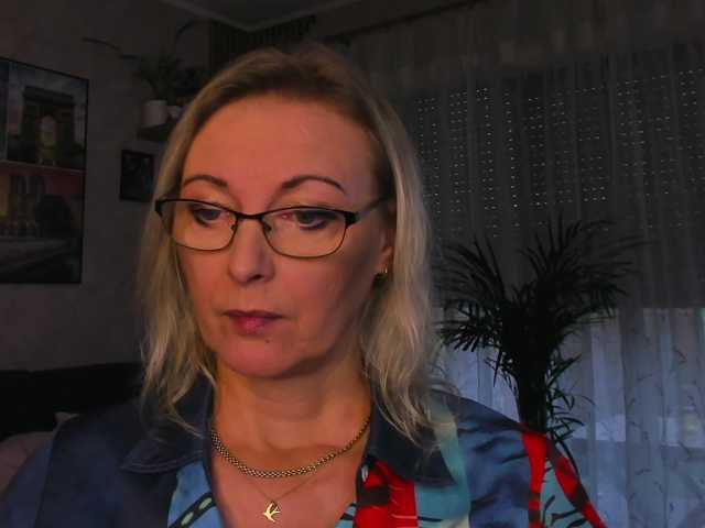 SoftVANESSA live cam on BongaCams