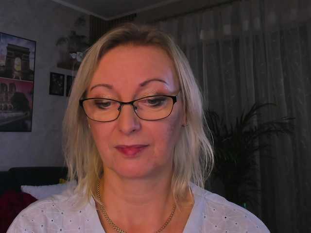 SoftVANESSA live cam on BongaCams