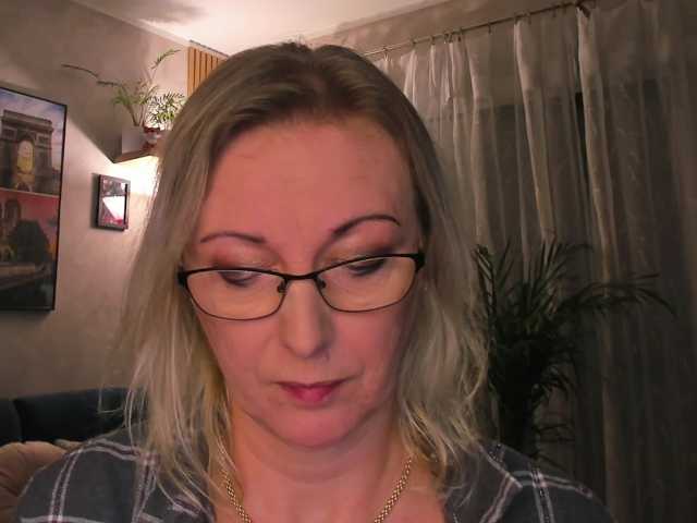 SoftVANESSA live cam on BongaCams
