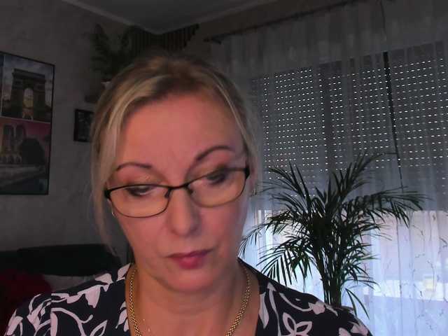 SoftVANESSA live webcam show