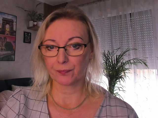 SoftVANESSA live cam preview