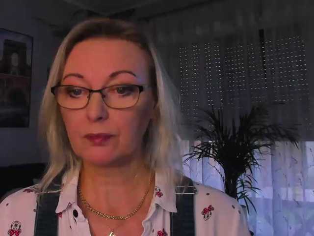 SoftVANESSA live cam preview