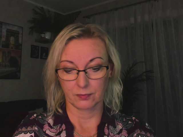 SoftVANESSA live cam on BongaCams