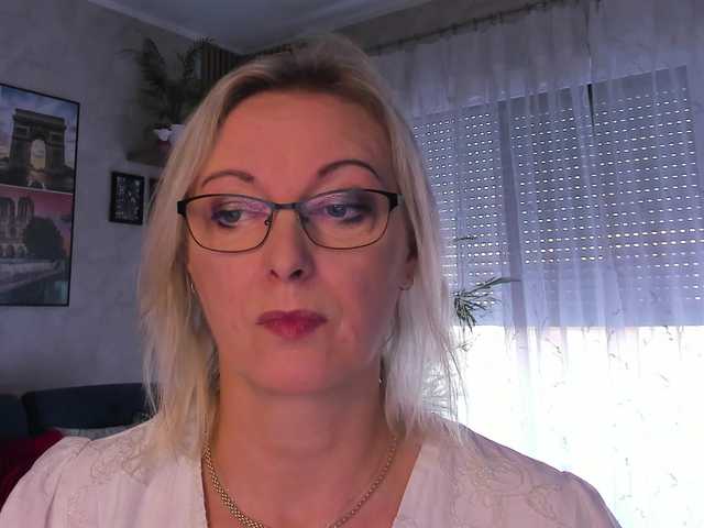 SoftVANESSA live webcam show