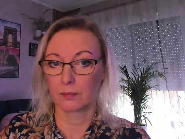 SoftVANESSA live cam preview