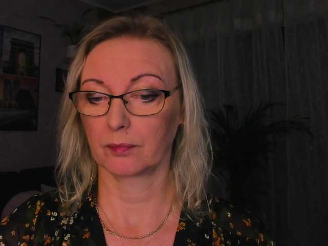 SoftVANESSA live cam on BongaCams
