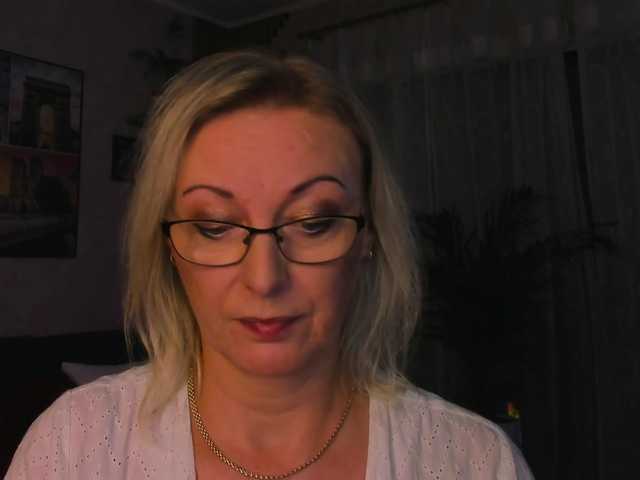 SoftVANESSA live cam on BongaCams