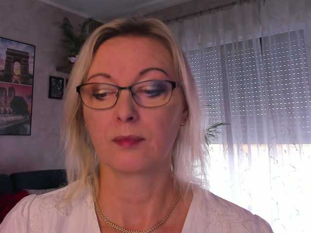 SoftVANESSA live webcam show