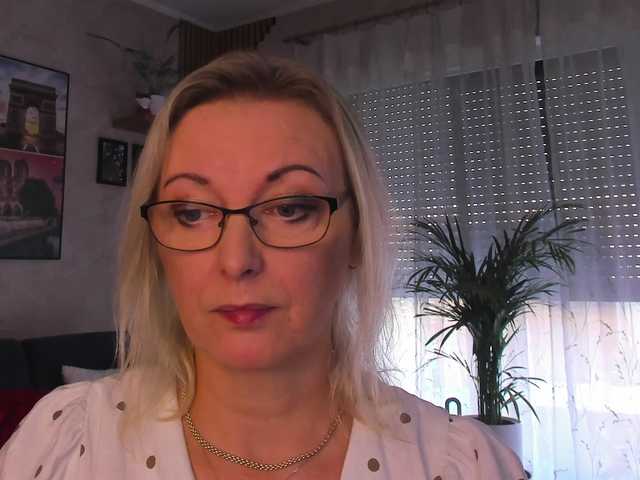 SoftVANESSA live cam preview