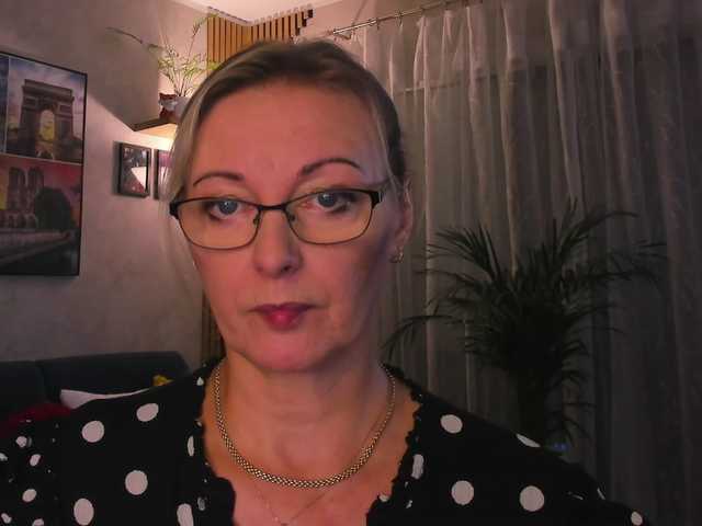 SoftVANESSA live cam on BongaCams