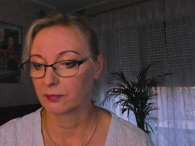 SoftVANESSA live webcam show