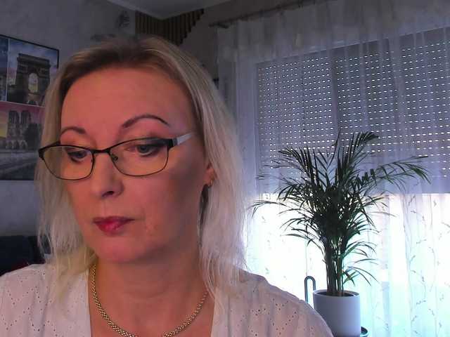 SoftVANESSA live cam on BongaCams
