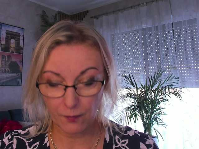 SoftVANESSA live cam on BongaCams