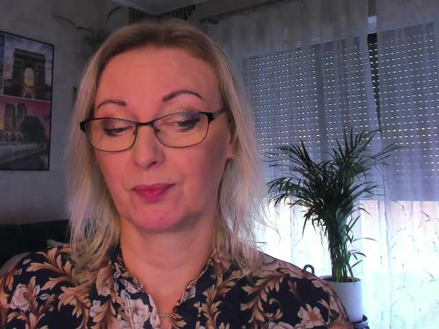 SoftVANESSA live cam on BongaCams
